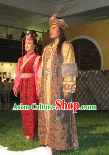 Ancient Chinese Chanyu's Costume and Hat Complete Set for Men