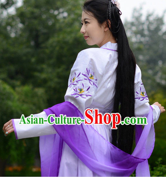 Ancient Chinese Traditional Dresses for Women