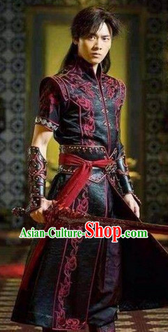 Yi Yifeng Asian Swordman Costumes and Cuff Complete Set