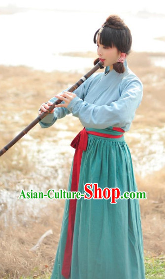 Han Dynasty Clothes for Women