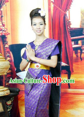 Burma Traditional Outfit for Women