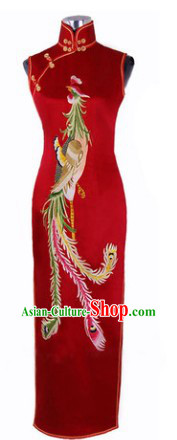 Traditional Chinese Silk Red Phoenix Qipao