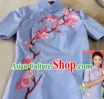 Chinese Classical Blue Cotton Embroidered Flower Long Qipao