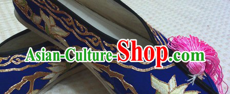Chinese Opera Lotus Embroidery Shoes