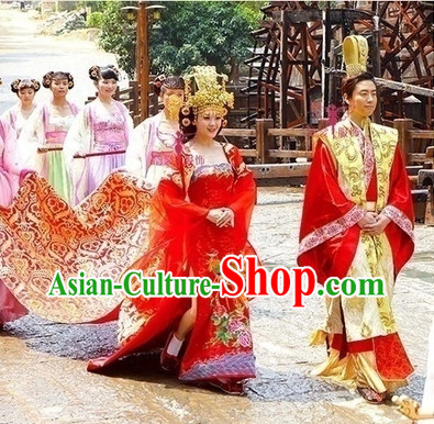 Ancient Chinese Red Wedding Dresses and Hats for Brides and Bridegrooms