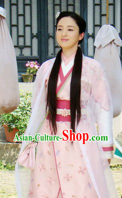 Ancient China Wife Clothing and Headdress Complete Set