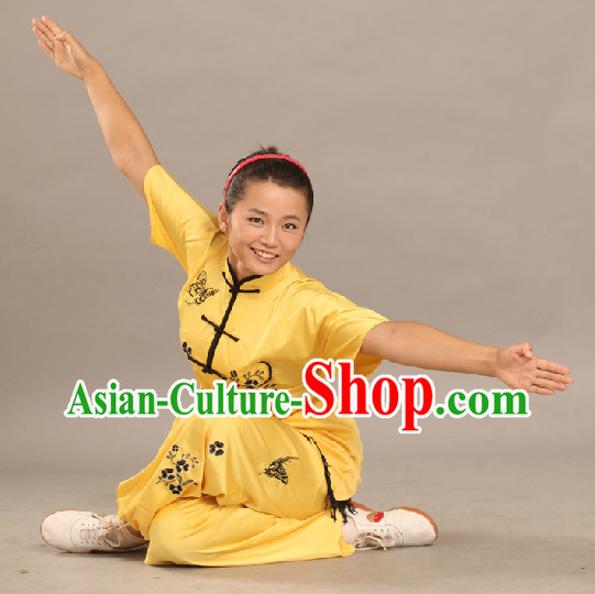 Short Sleeves Yellow Color Silk Martial Arts Competition Suit