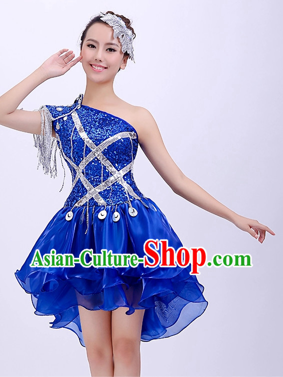 Chinese Dancing Outfit and Hair Decorations for Girls