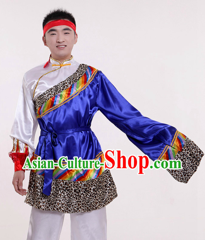 Mongolian Traditional Dress for Men