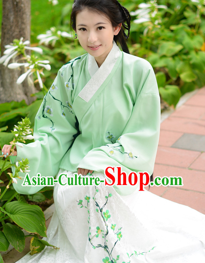 Chinese Traditional Dress for Woen