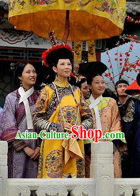 Chinese Empress Clothing and Hat with Phoenix Emboridery