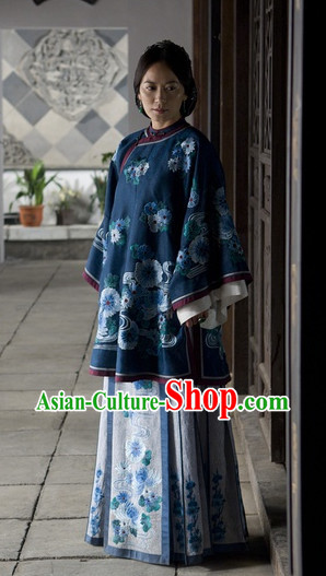 Chinese Classic Noblewoman Movies Costumes and Hair Accessories