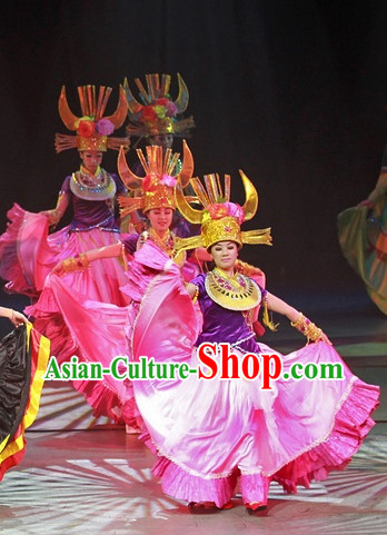 Chinese Lijiang Stage Performance Dance Costumes and Big Hat