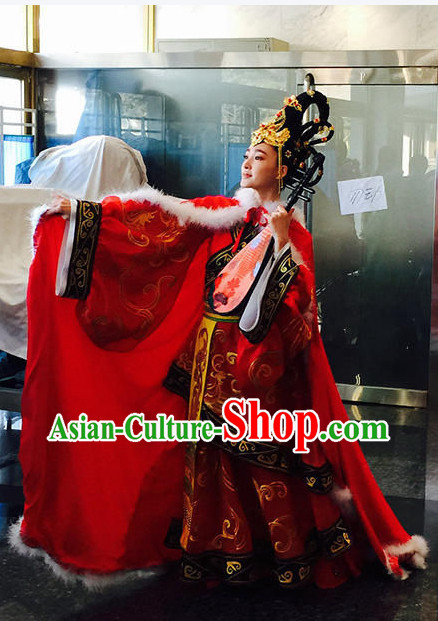 Wang Zhaojun China Beauty Traditional Chinese Red Costumes and Hair Accessory