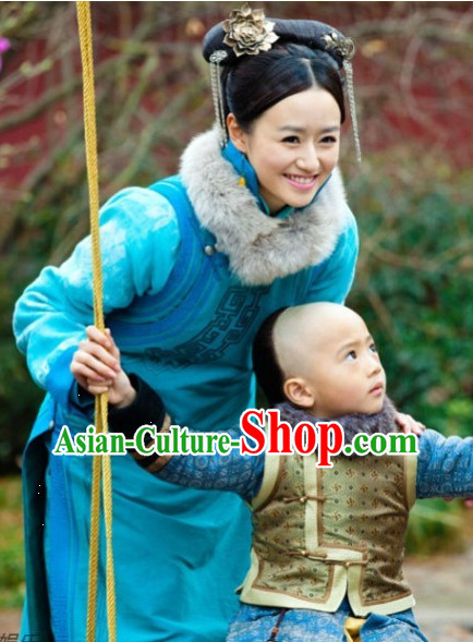 Traditional Manchu Princess Robe Costumes and Headwear
