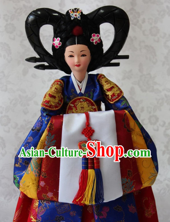 Korean Queen Hanbok Handmade Silk Figurines