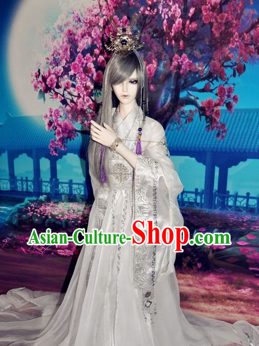 Asian Fashion Traditional Chinese National Dress and Crown for Men