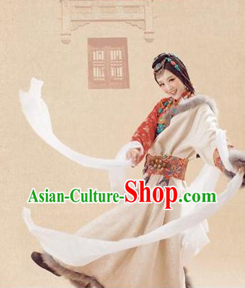 Asian Fashion Wholesale Tibetan Princess Clothing and Hair Accessories Complete Set for Women