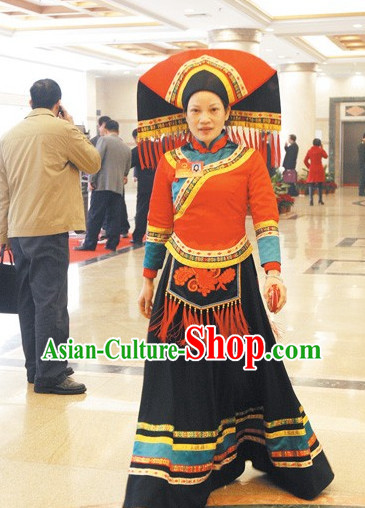 Chinese Traditional Ethnic Costumes and Headdresses Complete Set