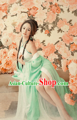 China Fashion Sexy Costumes and Hair Accessories Full Set