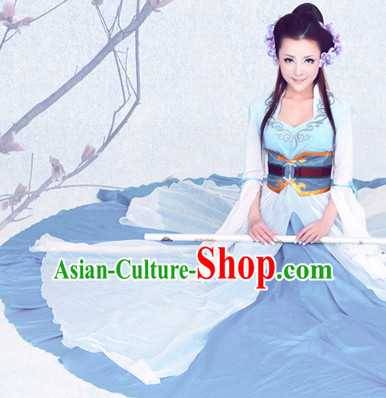 Asian Fashion Chinese Dance Outfits and Headwear