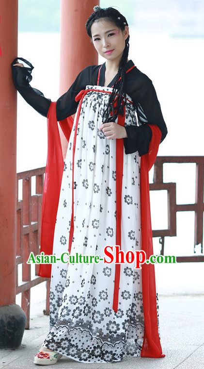 Chinese Tang Dynasty Long Robe for Women