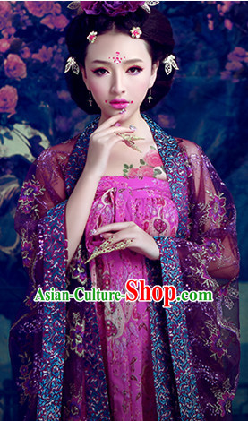 Ancient Chinese Palace Maid of Honor Costumes and Hair Accessories