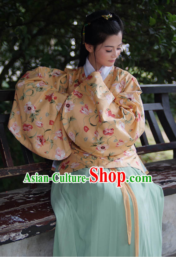 Orange Ancient Chinese Oriental Winter Noblewoman Suit and Hair Accessories Complete Set