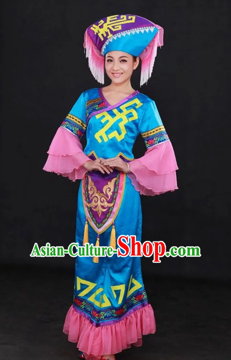 Traditional Chinese Ethnic Minority Zhuang People Clothing and Hat Complete Set for Women