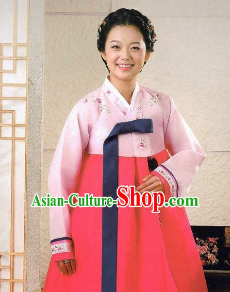 Korean Traditional Hanbok Robe for Ladies
