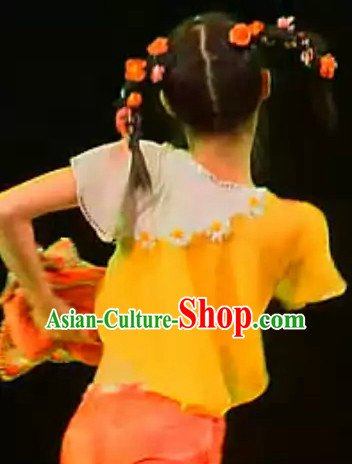 Chinese Folk Handkerchief Dancing Costume and Headwear Complete Set for Children
