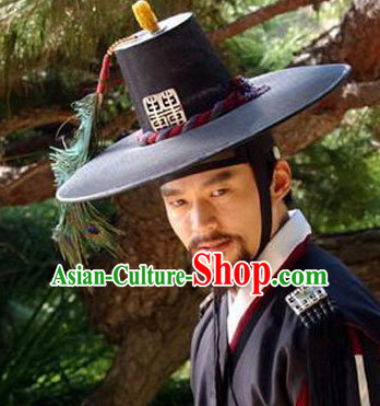 Black Korean Feather Hat