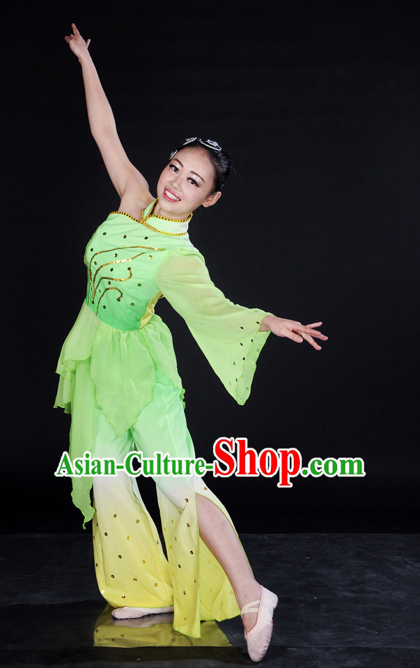 Chinese Light Green Spring Dance Clothes Costume Uniforms for Women