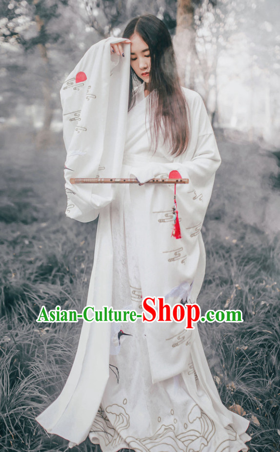Chinese Ancient Han Dynasty Embroidered Crane Hanfu Clothing