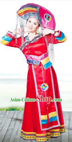 Traditional Chinese Miao Nationality Dancing Costume, Hmong Female Folk Dance Ethnic Pleated Skirt and Headwear, Chinese Minority Nationality Embroidery Costume and Hat for Women