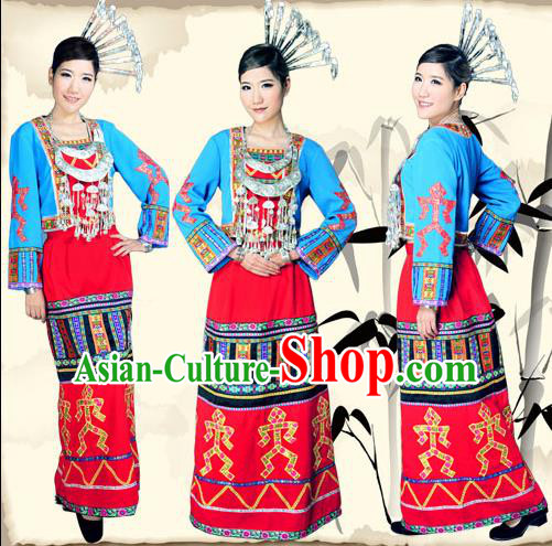 Traditional Chinese Li Nationality Dancing Costume, Li People Female Folk Dance Ethnic Pleated Skirt, Chinese Minority Nationality Embroidery Costume for Women