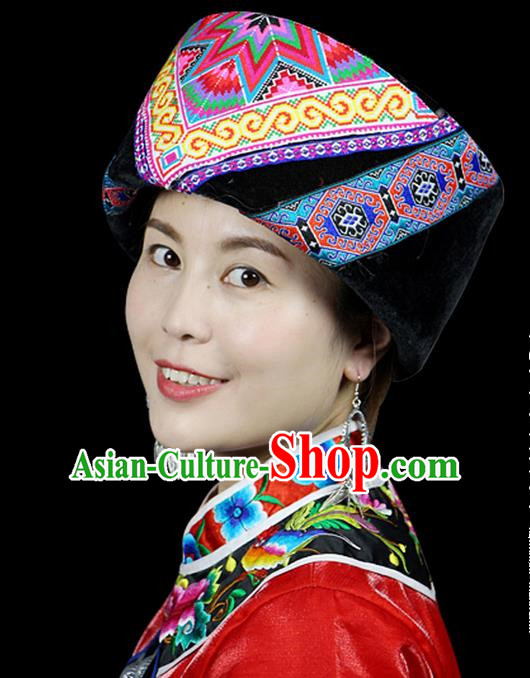 Traditional Chinese Miao Nationality Headwear, Hmong Female Folk Wedding Hat, Ethnic Accessories Crown, Chinese Minority Nationality Jewelry Accessories for Women