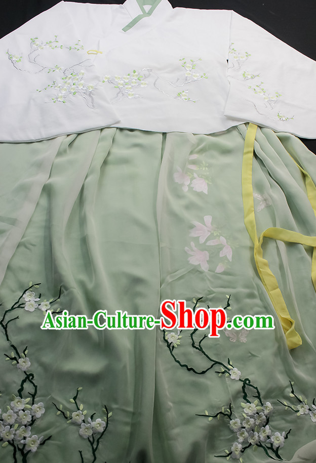 Ancient Chinese Embroidered Squirrel Hanfu Garment Top and Bottom Clothing Complete Set