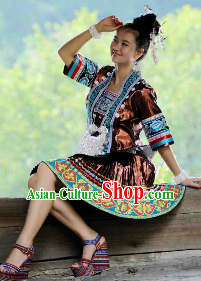 Chinese Folk Miao Ehtnic Costume