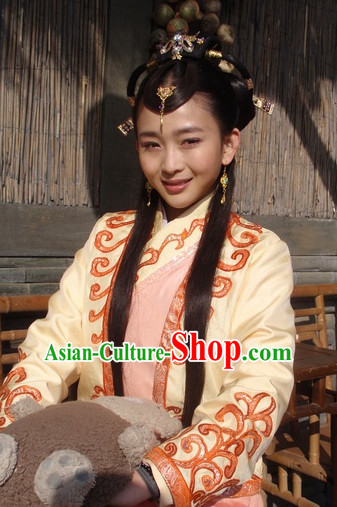 Chinese Ancient Type of Black Wigs and Hair Clips for Women