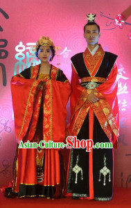 Chinese Ancient Style Wedding Ceremony Brides and Bridegroom Wedding Dresses Complete Set for Women