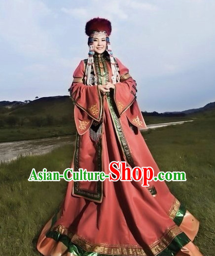 Traditional Chinese Mongolian Empress Garment Clothing Complete Set for Women