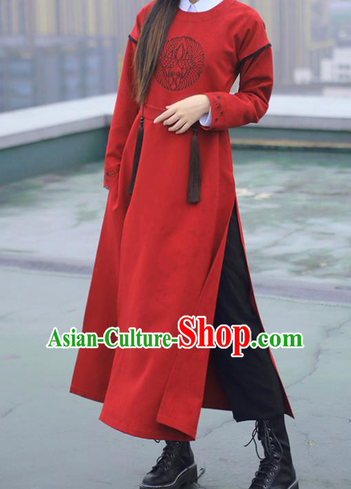 Asian China Tang Dynasty Swordswoman Embroidered Costume Red Robe, Traditional Ancient Chinese Elegant Hanfu Embroidery Clothing for Women
