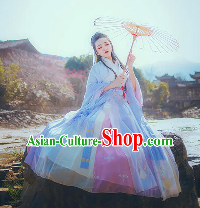Asian China Han Dynasty Young Lady Embroidered Costume, Traditional Ancient Chinese Princess Elegant Hanfu Embroidery Clothing for Women
