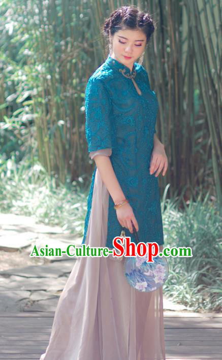 Asian China National Costume Peacock Blue Hanfu Embroidered Qipao Dress, Traditional Chinese Tang Suit Cheongsam Clothing for Women
