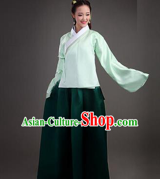 Asian China Ancient Ming Dynasty Young Lady Costume, Traditional Chinese Imperial Empress Embroidered Clothing for Women