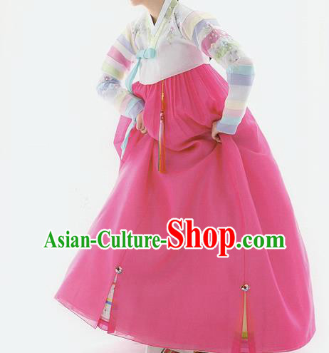 Traditional Korean Handmade Formal Occasions Costume Embroidered Pink Dress Bride Hanbok Clothing for Women