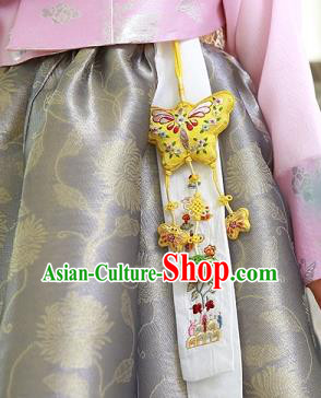 Traditional Korean Accessories Embroidered Butterfly Waist Pendant, Asian Korean Fashion Wedding Yellow Tassel Waist Decorations for Women