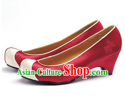 Traditional Korean National Wedding Red Embroidered Shoes, Asian Korean Hanbok Bride Embroidery Satin High-heeled Shoes for Women