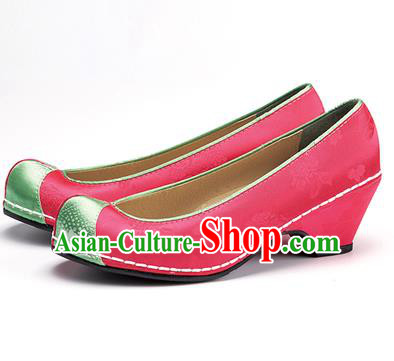 Traditional Korean National Wedding Embroidered Shoes, Asian Korean Hanbok Bride Embroidery Pink Satin Block Heels Shoes for Women